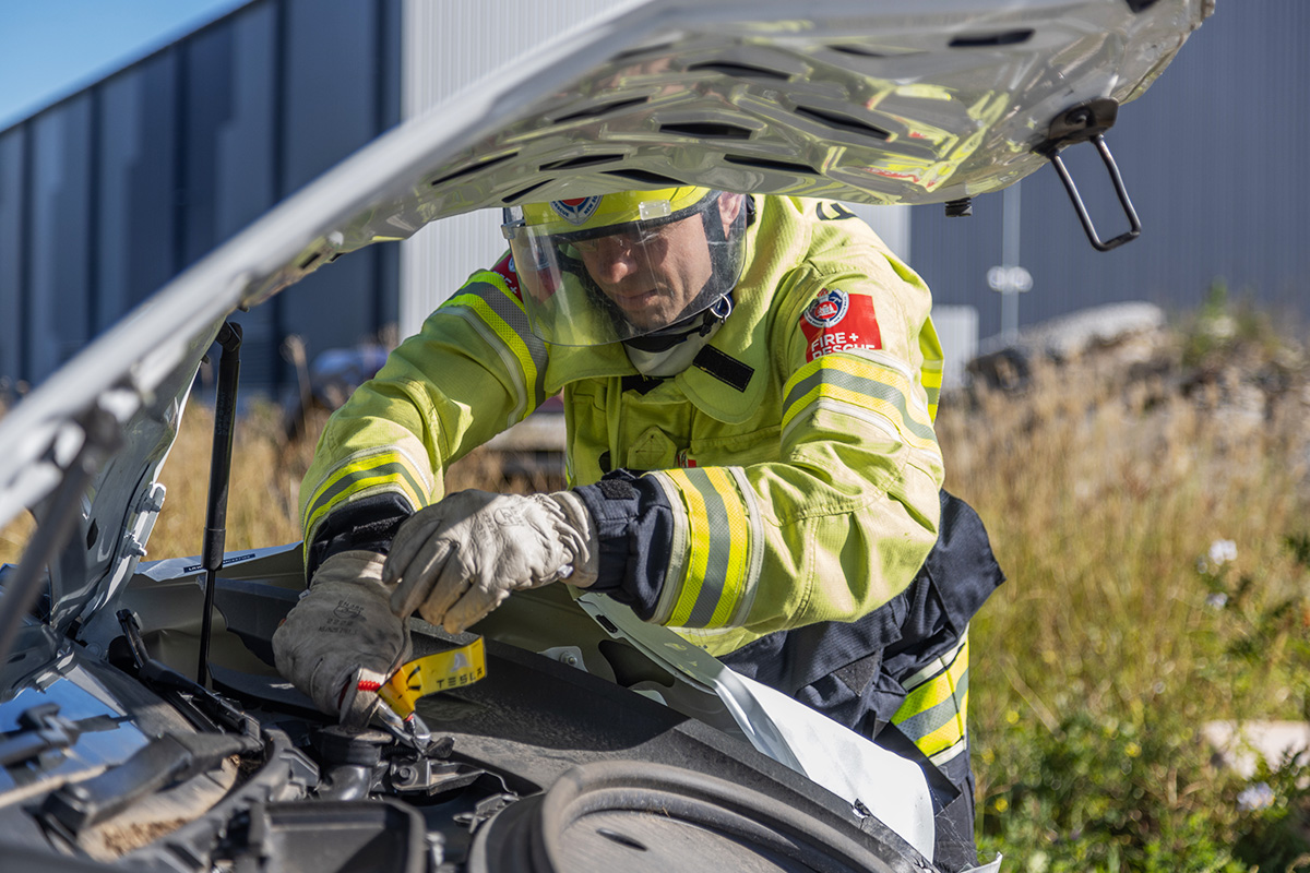 Course Image Module 2: Electric vehicle hazards