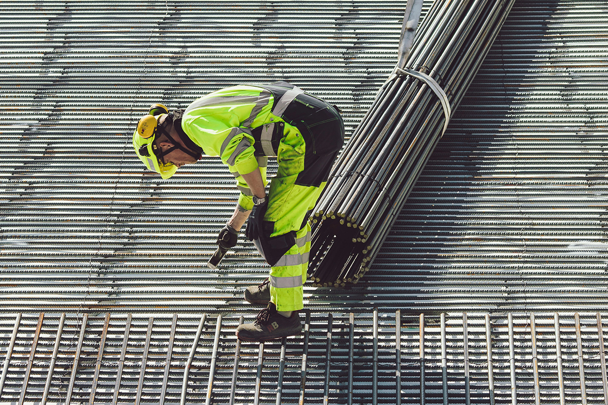 Course Image Trial: How to stay steel safe